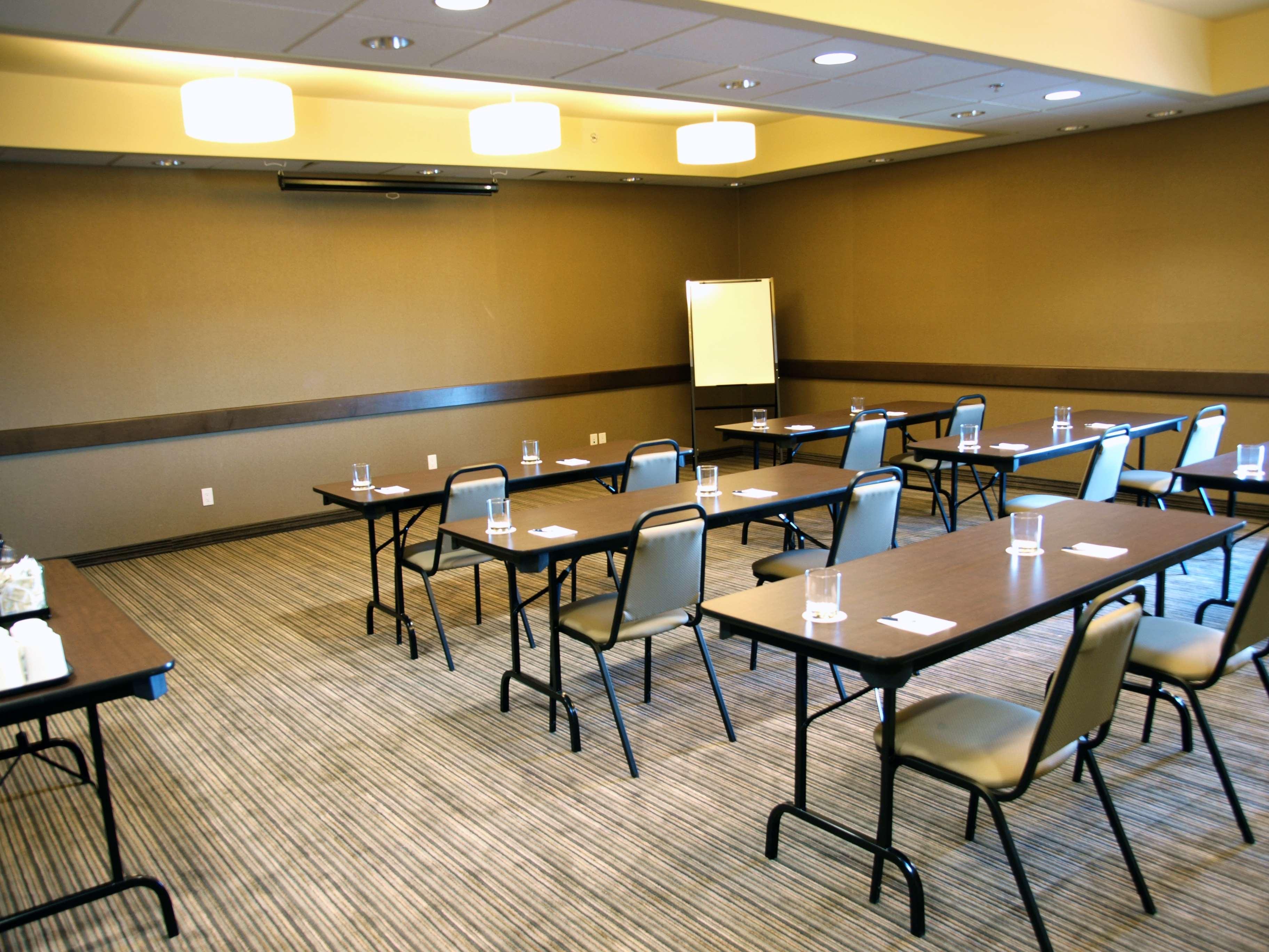 Best Western Plus Winnipeg West Headingley Buitenkant foto